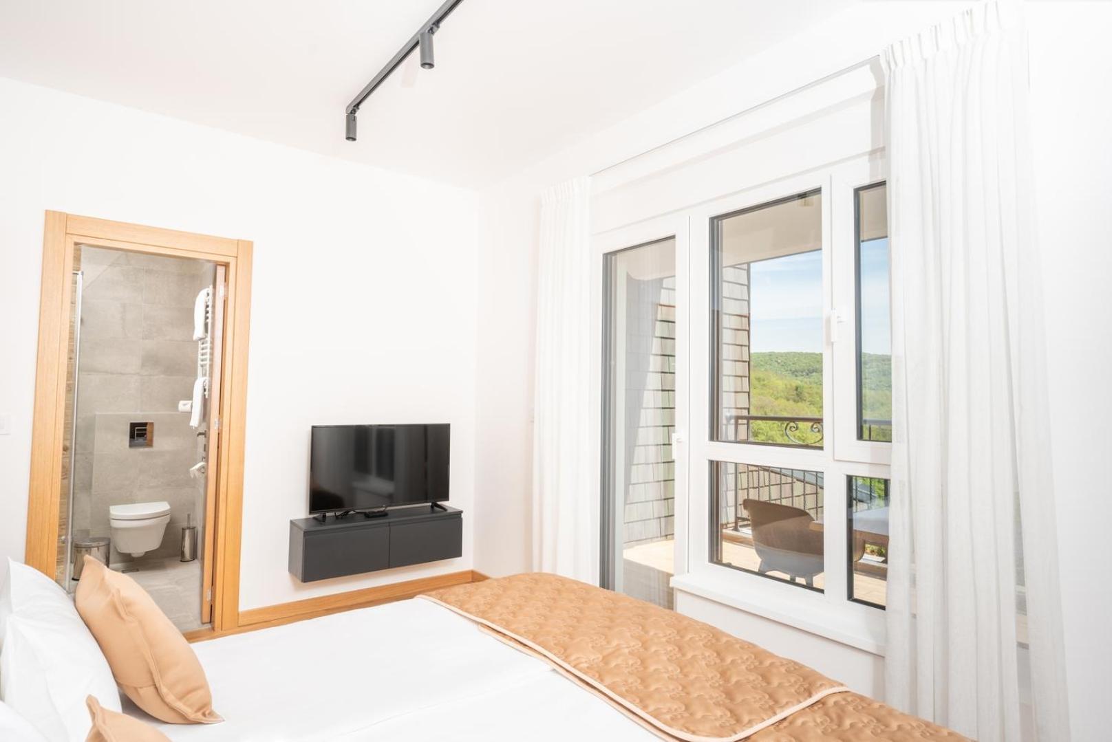 Fruske Residences Врднік Номер фото